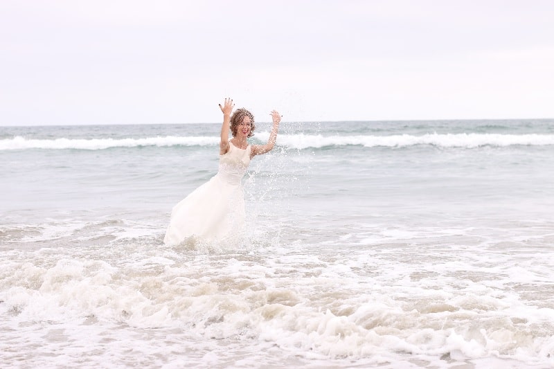 wedding trash the dress 3